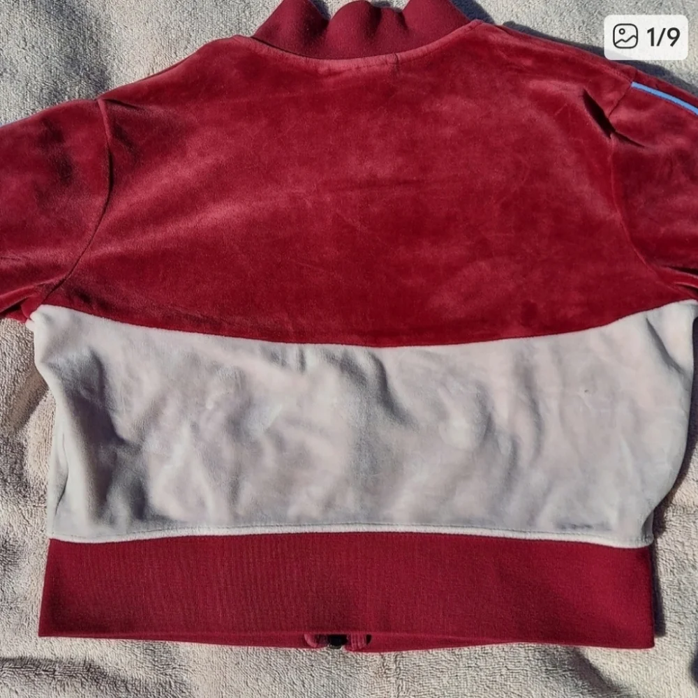 Nike Maroon and Cream Velour Embroidered Cropped Jacket Women's Size XS Y2K 90s - Picture 2 of 9